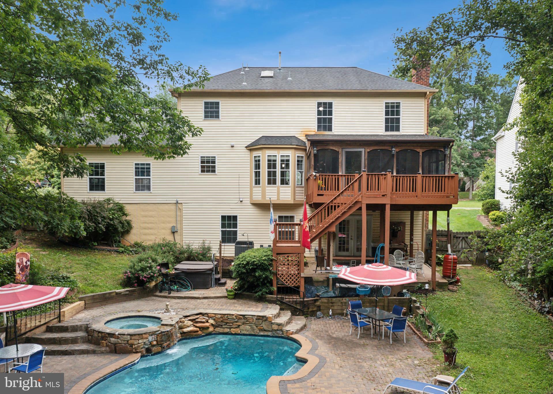 3803 FALLWOOD LANE
