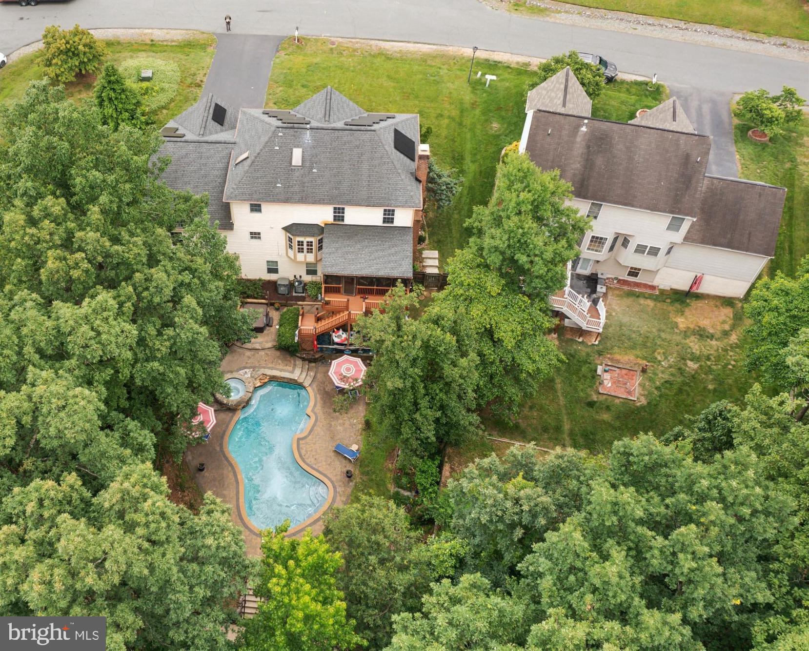 3803 FALLWOOD LANE