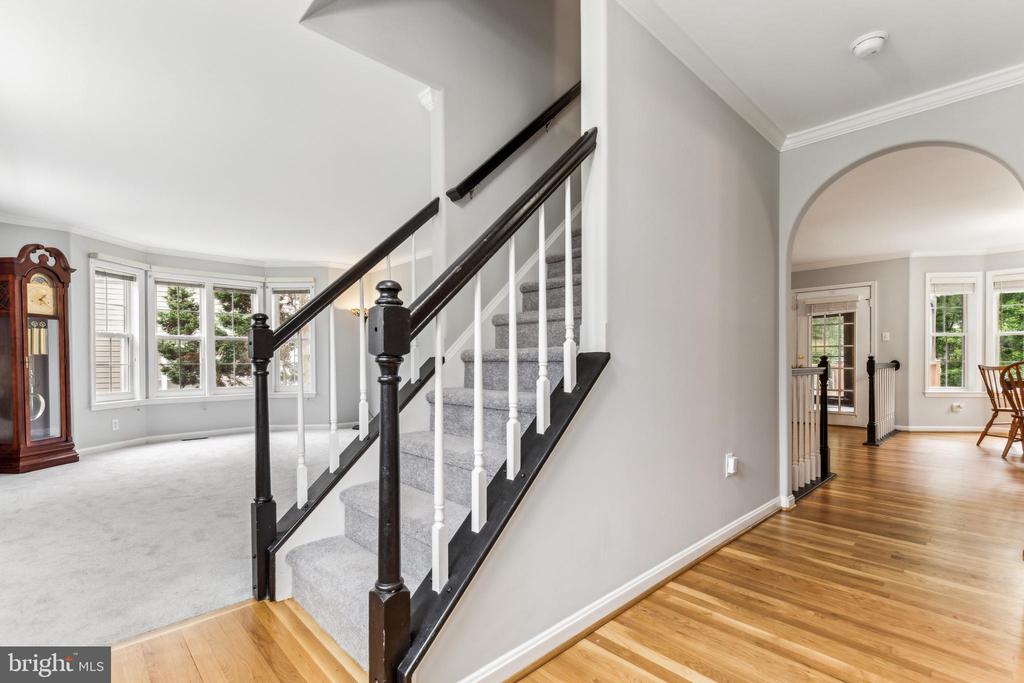 3803 FALLWOOD LANE