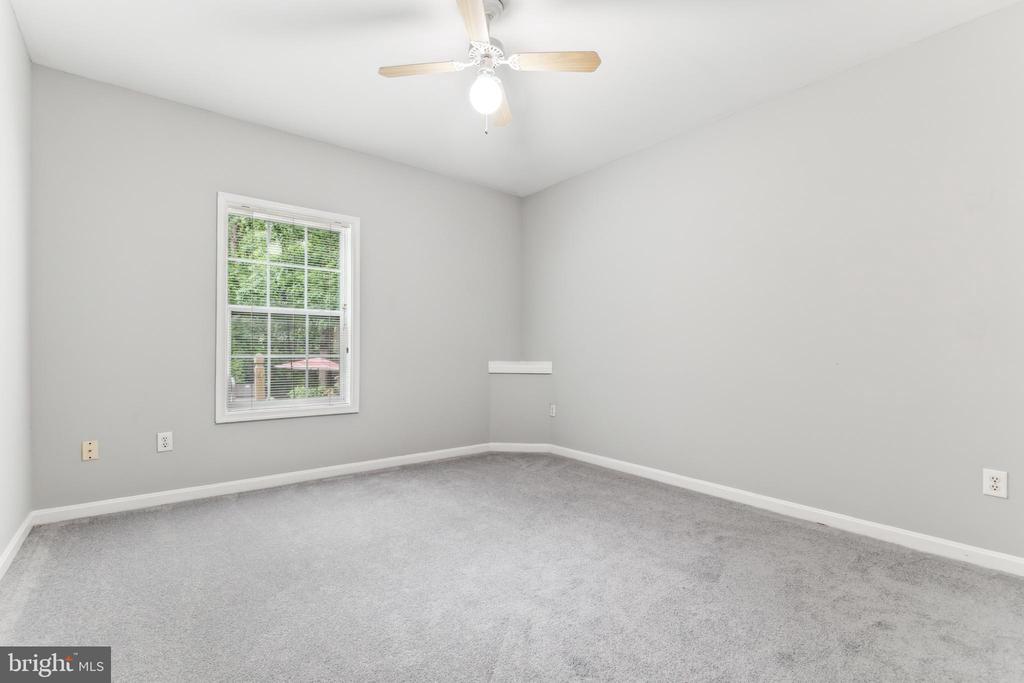 3803 FALLWOOD LANE
