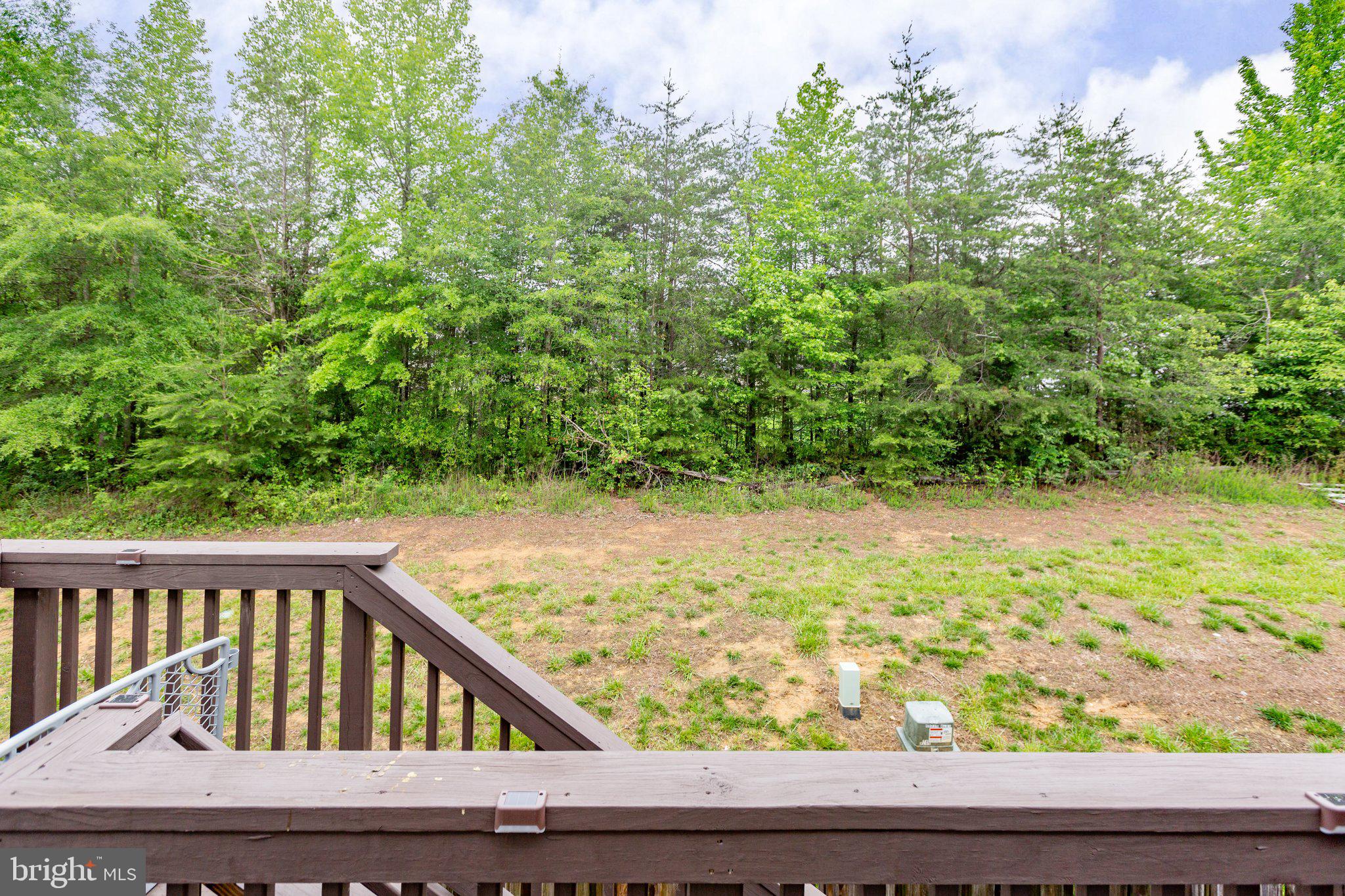 2422 Drake Ln
