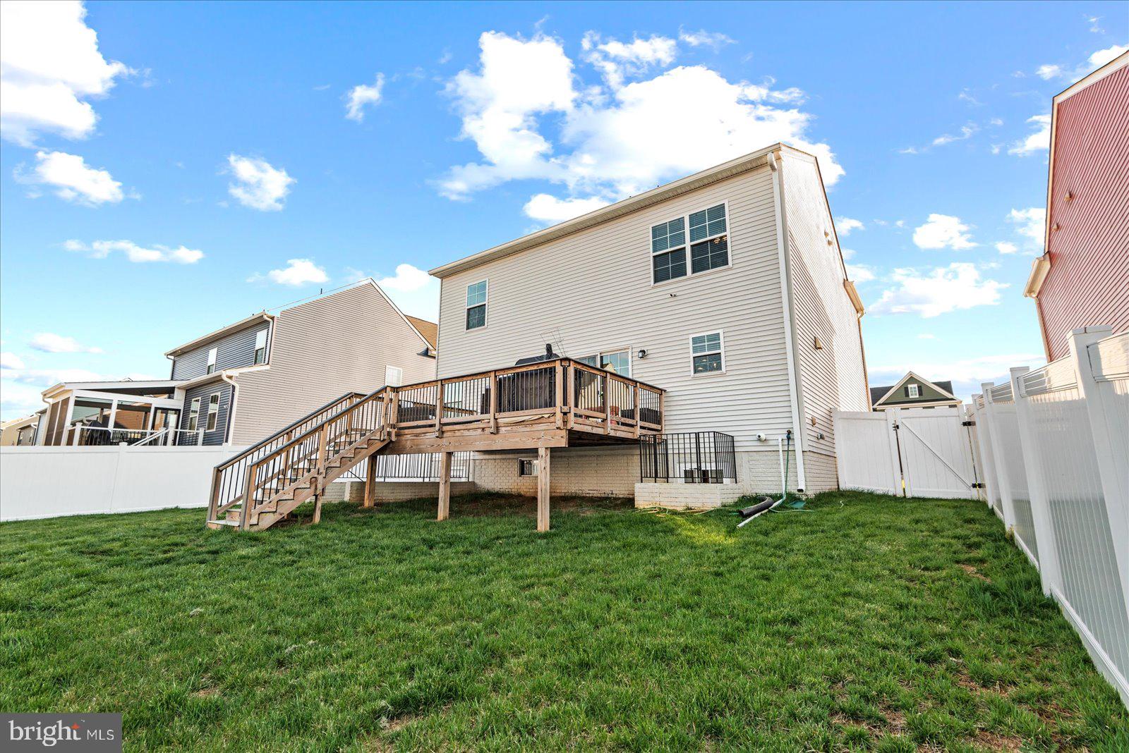 9717 Rockwell Rd