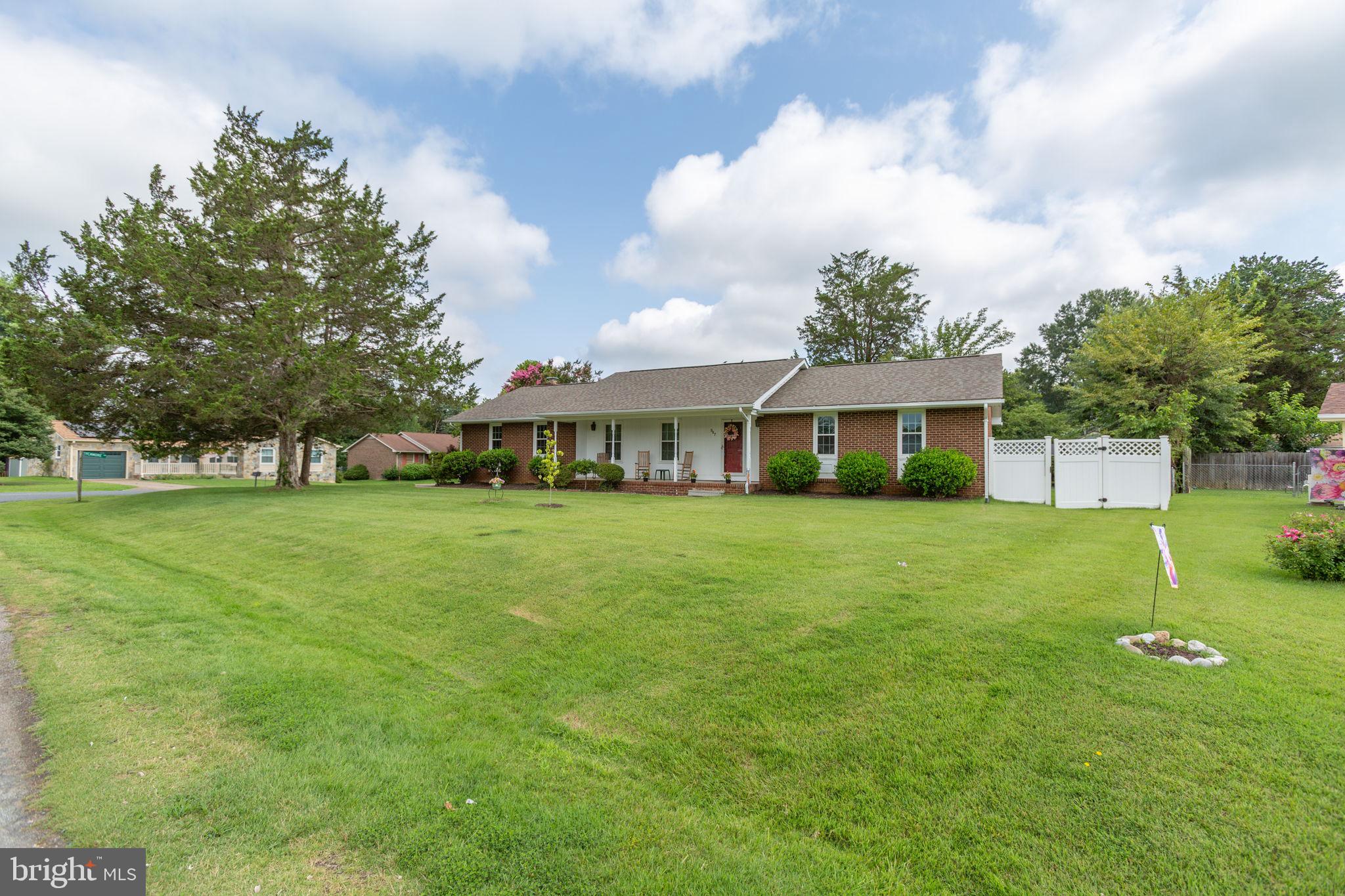 307 Butternut Dr