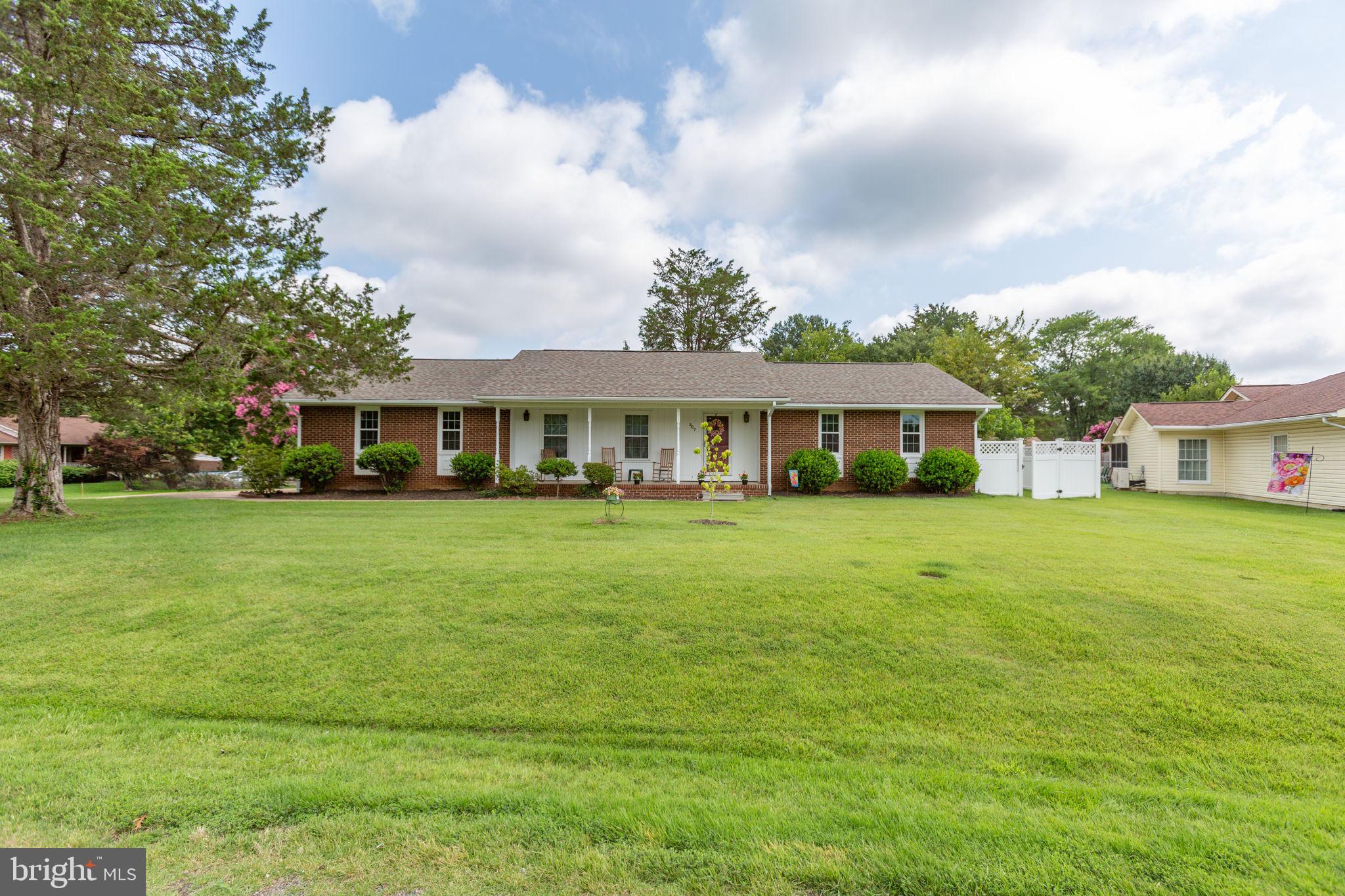 307 Butternut Dr