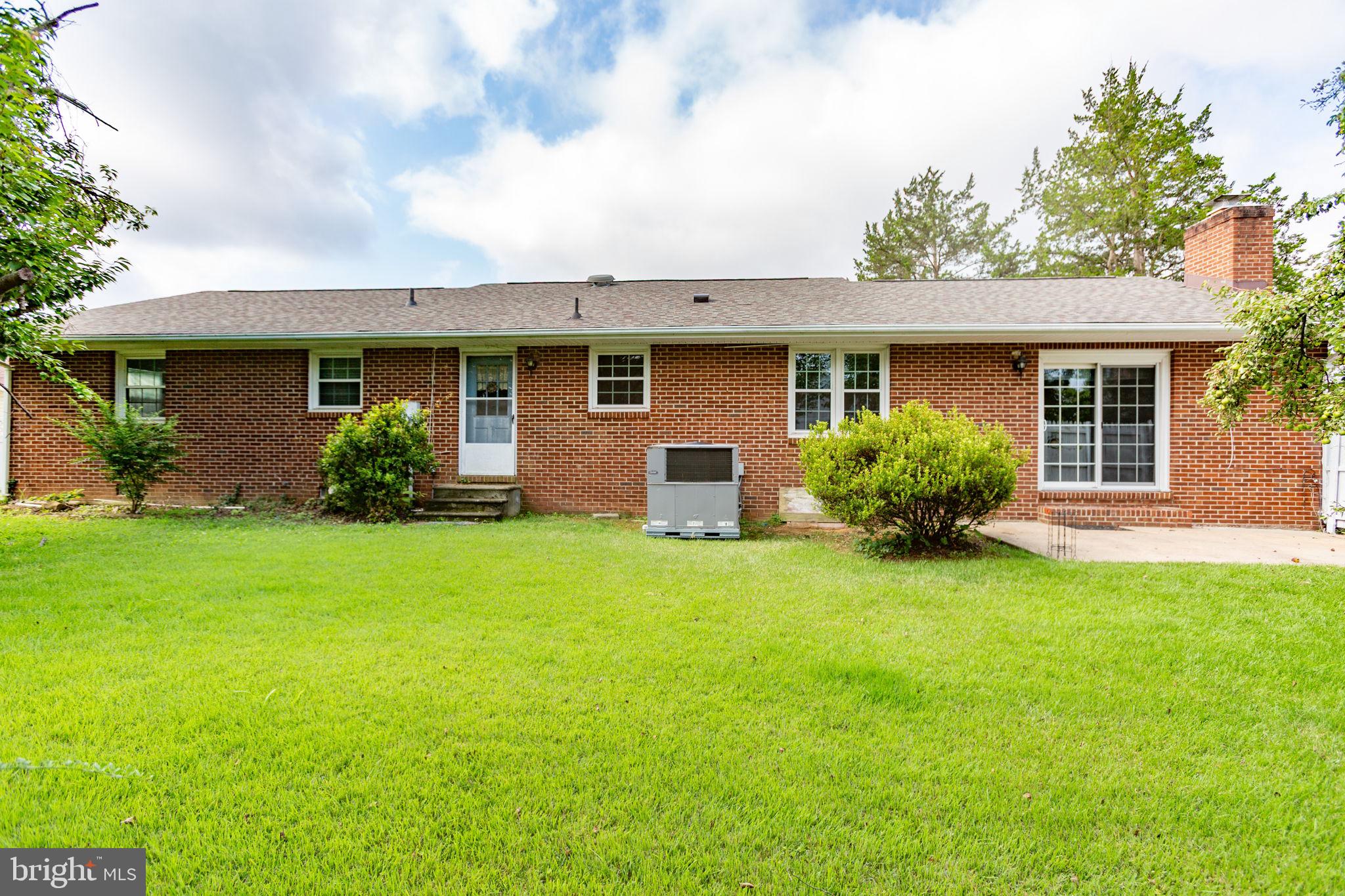 307 Butternut Dr