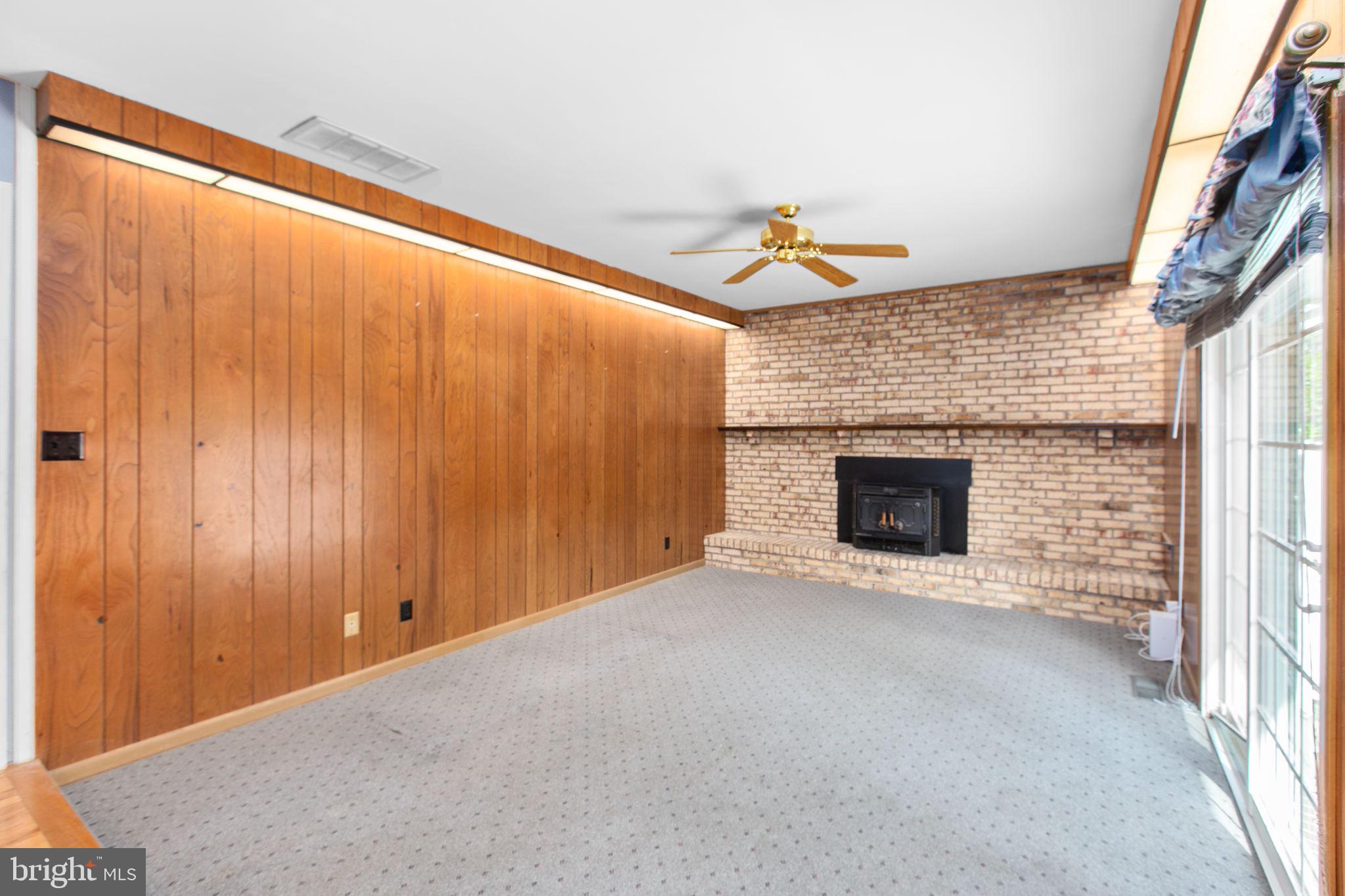 307 Butternut Dr