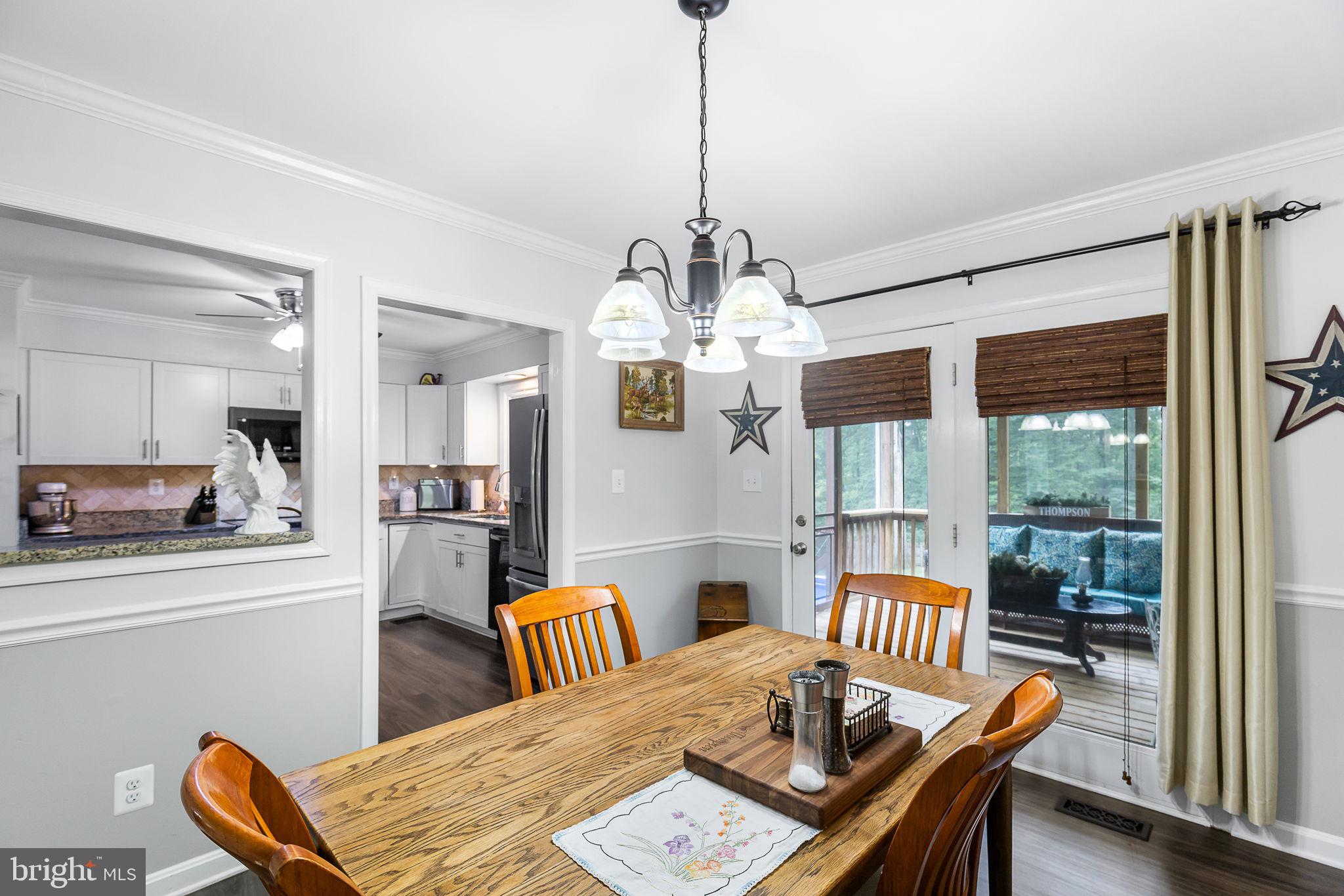 4 Palomino Ct
