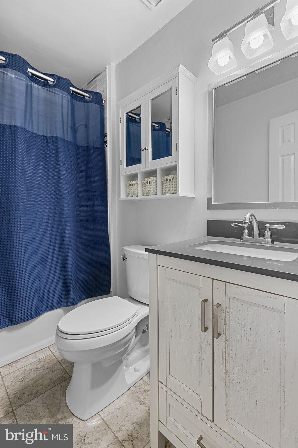 4 Palomino Ct