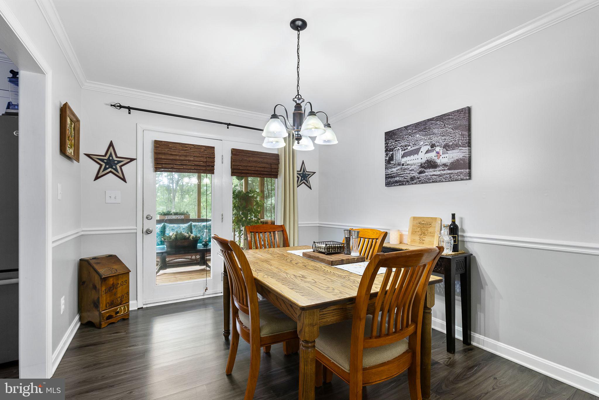 4 Palomino Ct
