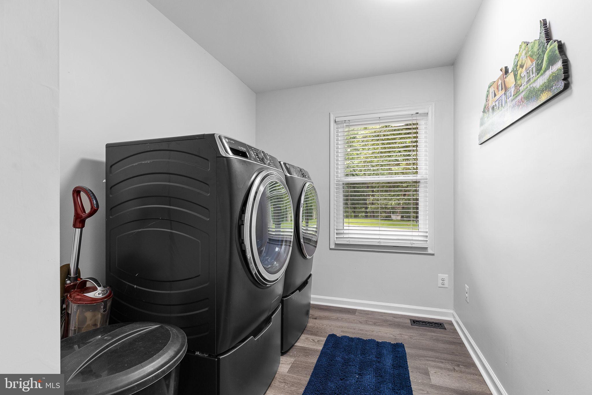 4 Palomino Ct