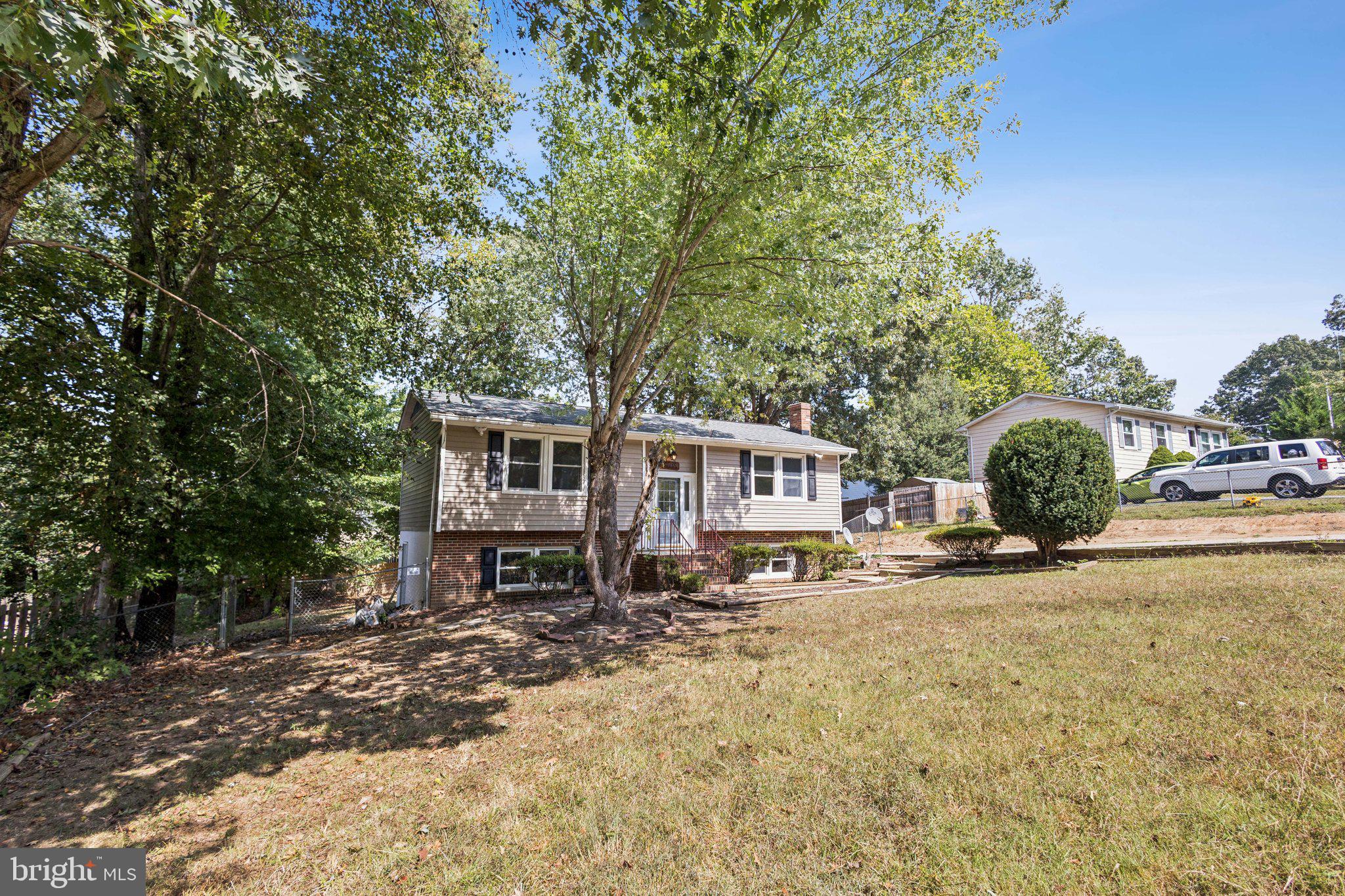 6035 Loriella Park Dr