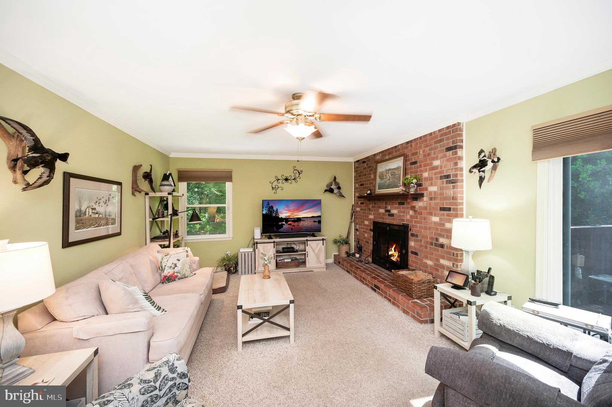 10415 Shaw Dr