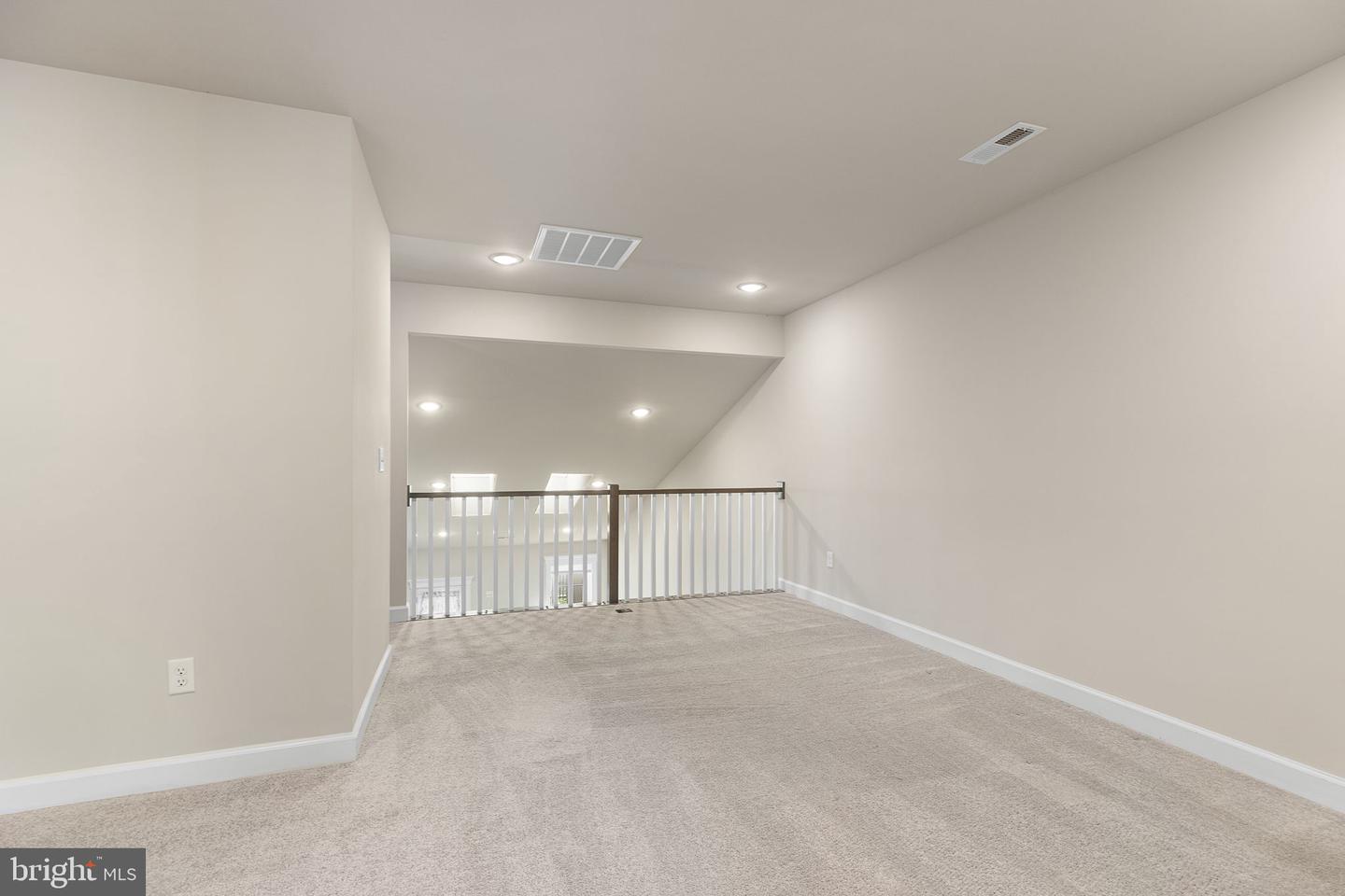 5711 Finley Rose Ct