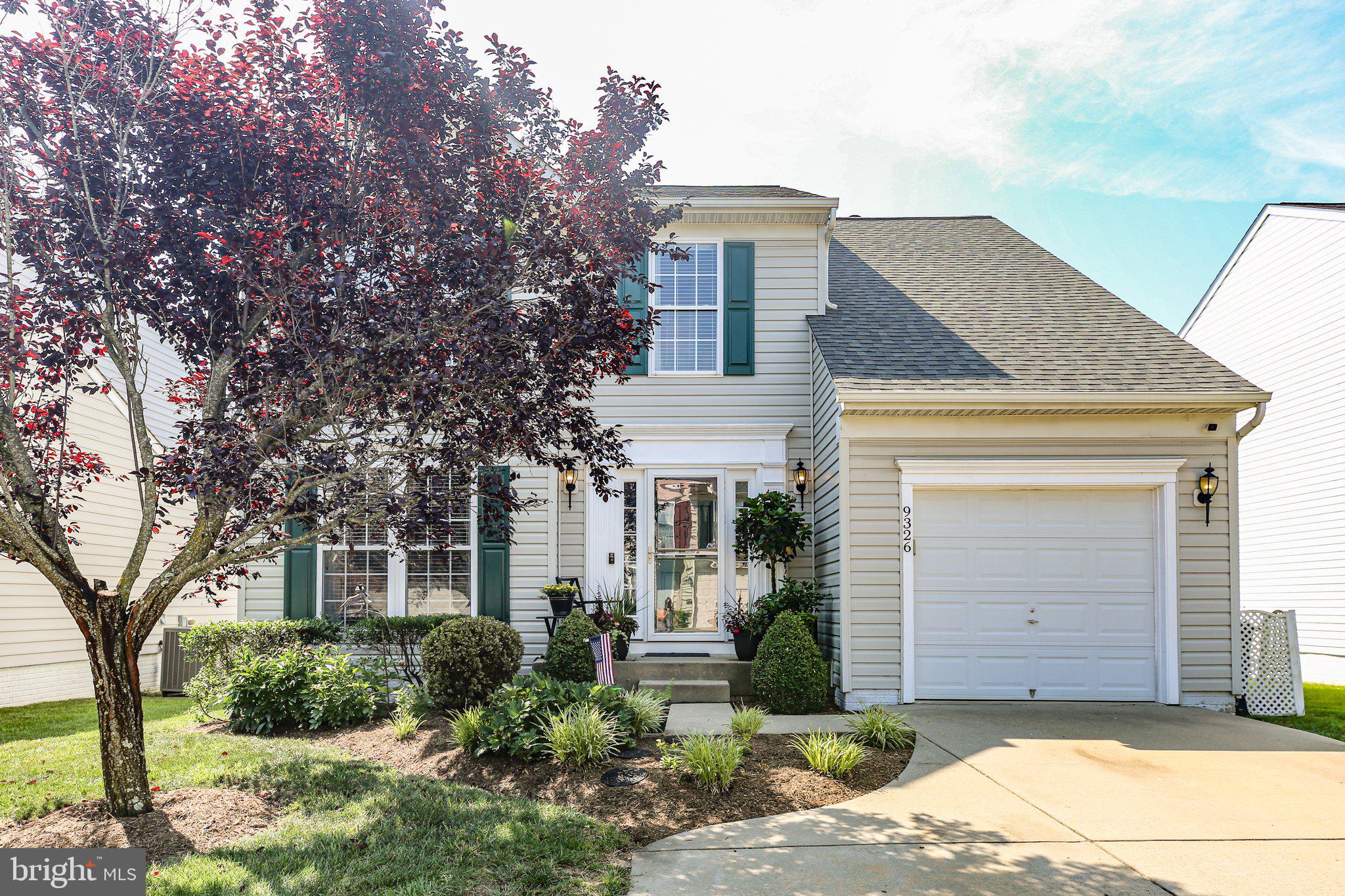 9326 Birch Cliff Dr