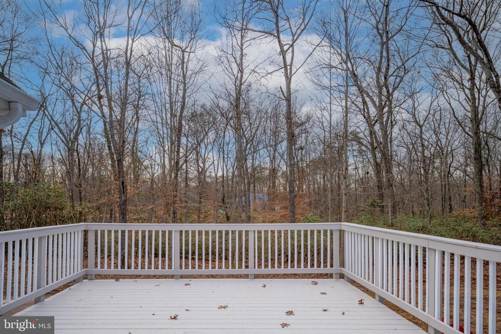 8200 HOWARD TRAIL