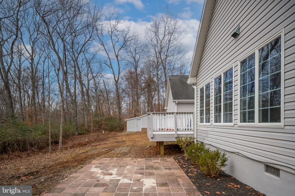 8200 HOWARD TRAIL