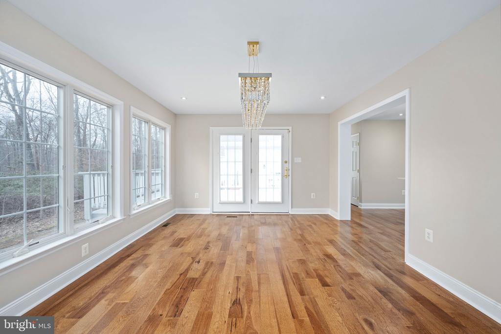 8200 HOWARD TRAIL