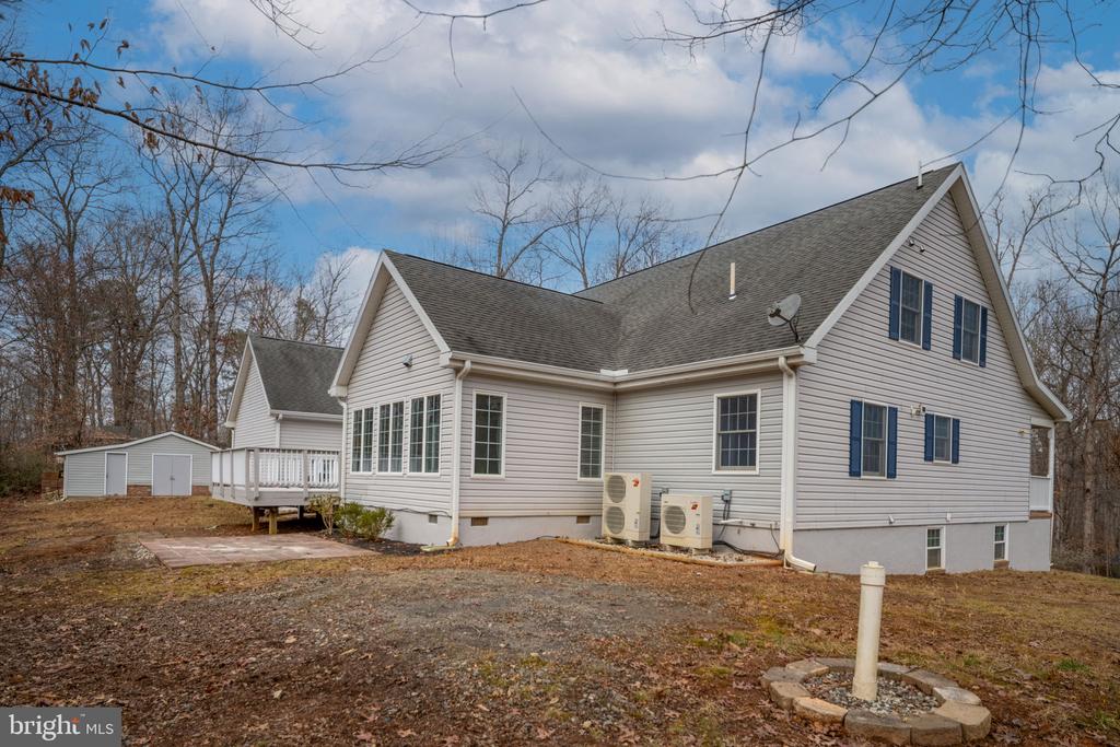 8200 HOWARD TRAIL