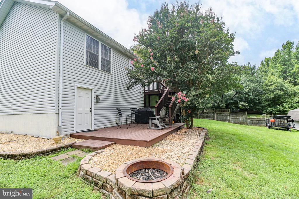 10708 Live Oak Ct