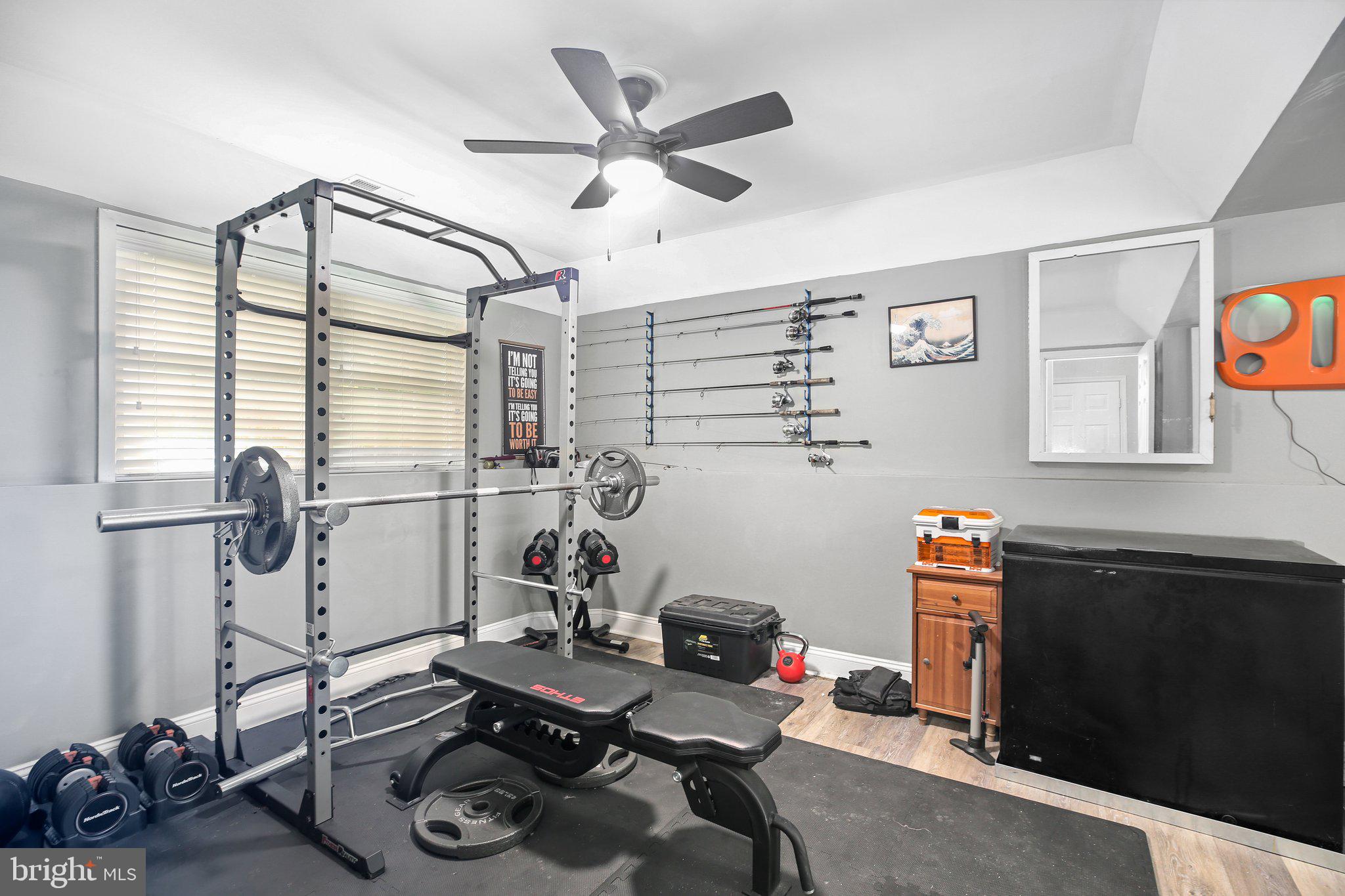 10708 Live Oak Ct
