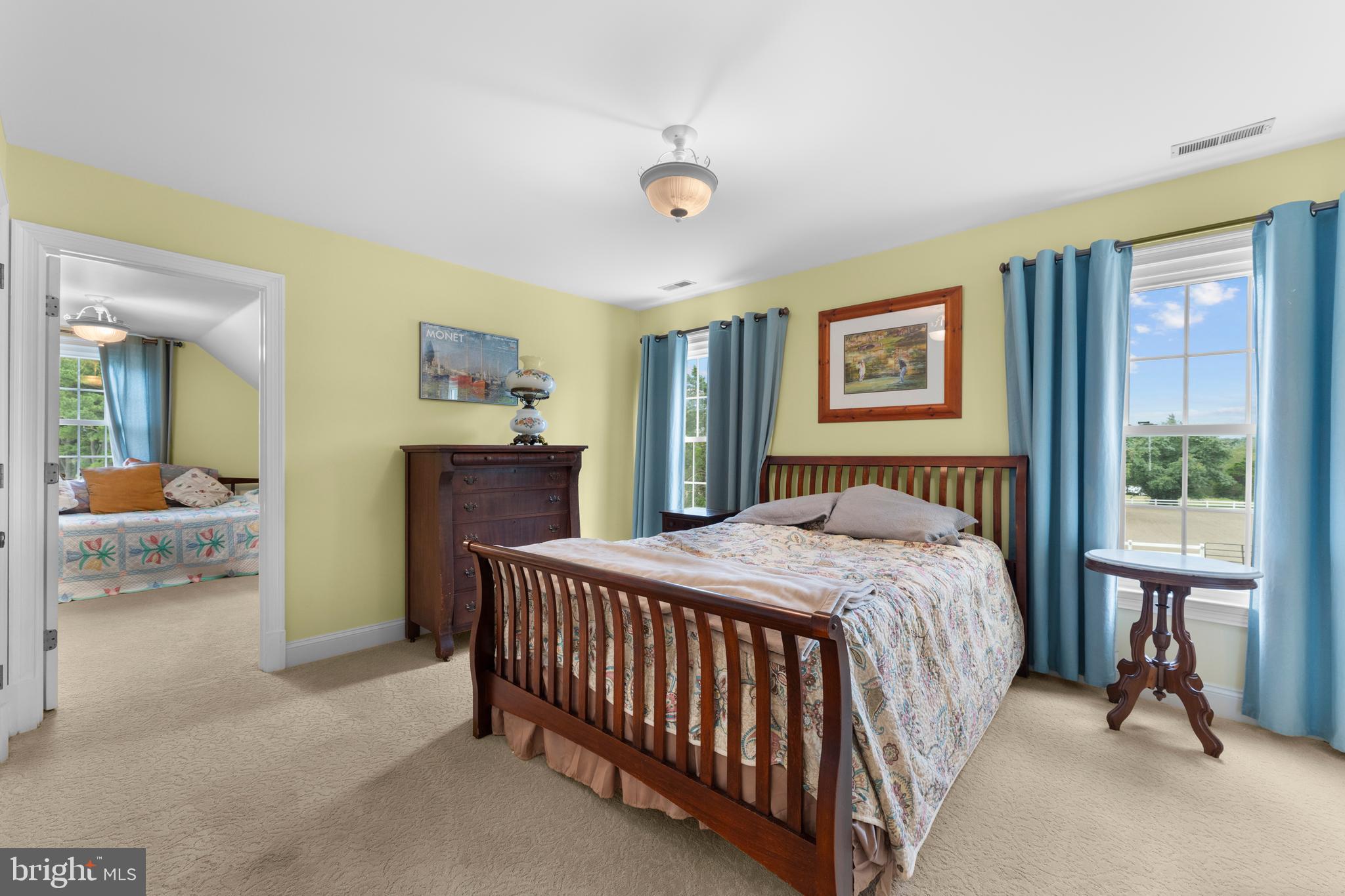 7330 SNOW HILL DRIVE