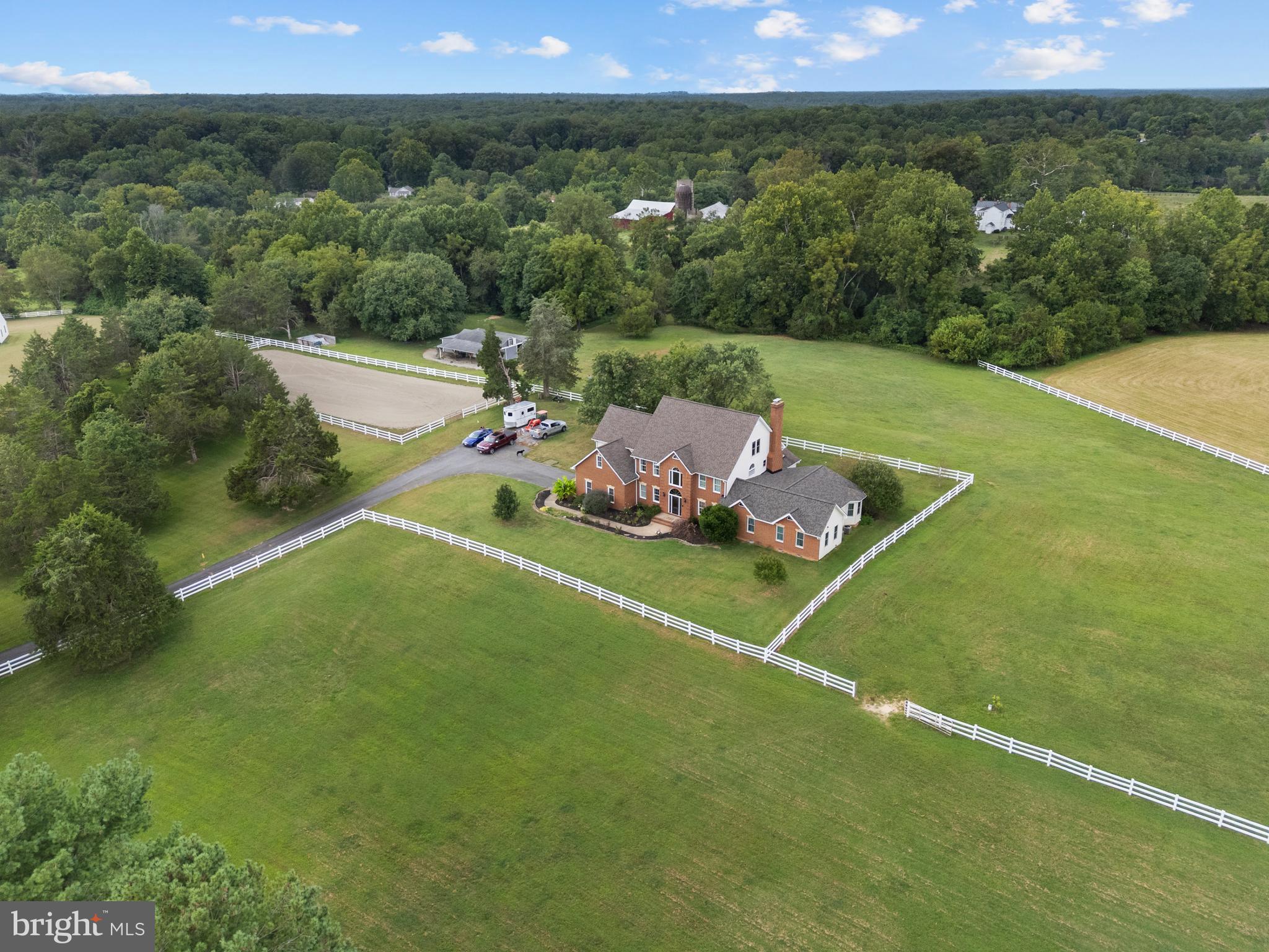 7330 SNOW HILL DRIVE