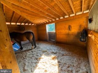 7330 SNOW HILL DRIVE