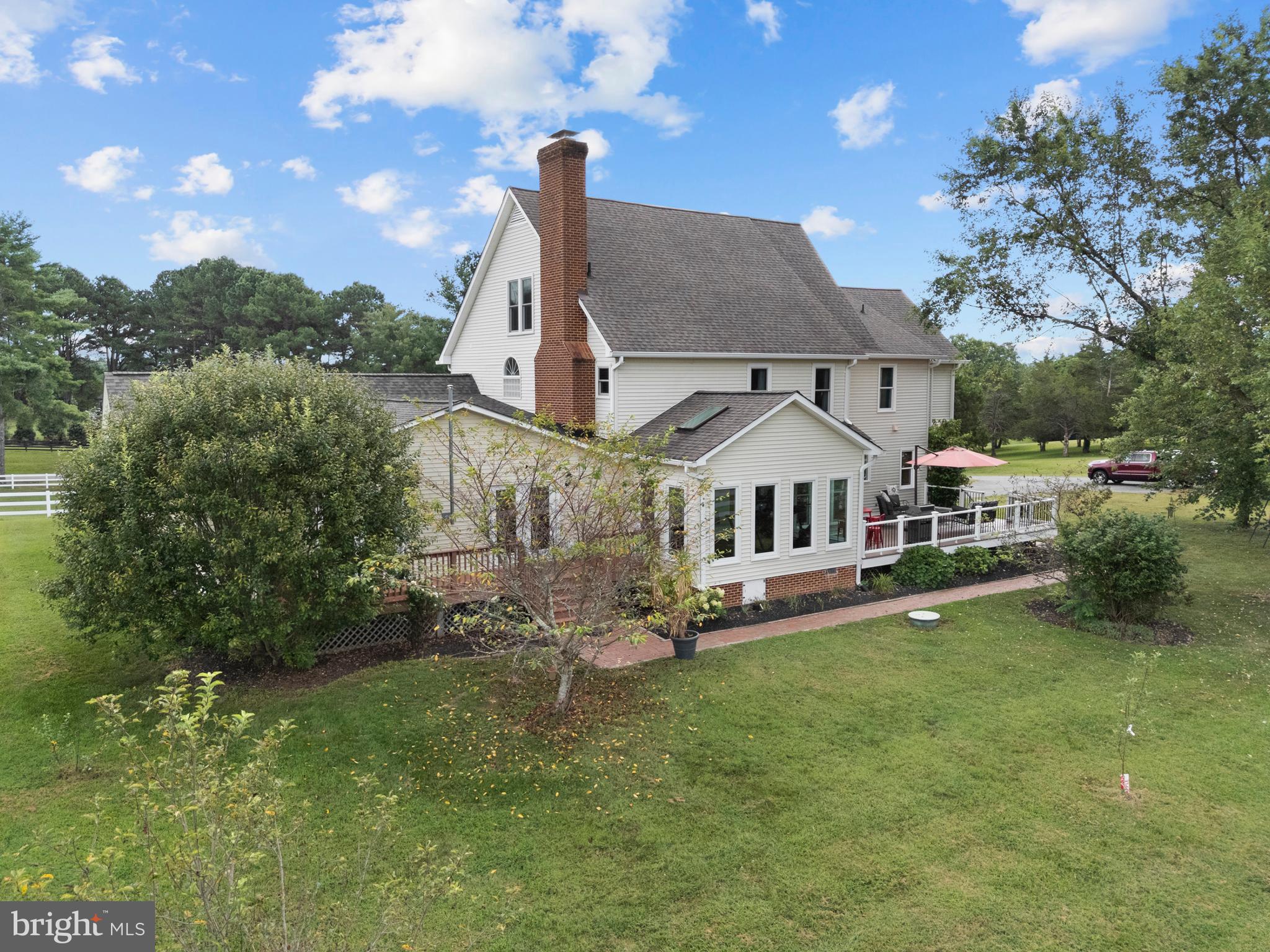 7330 SNOW HILL DRIVE