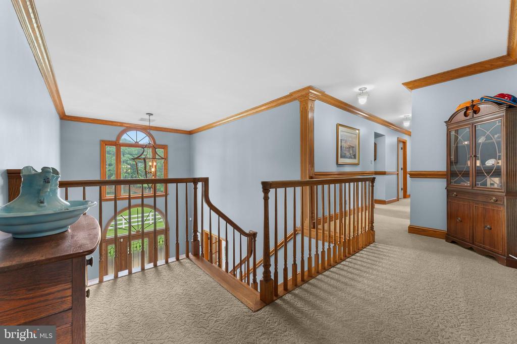 7330 SNOW HILL DRIVE