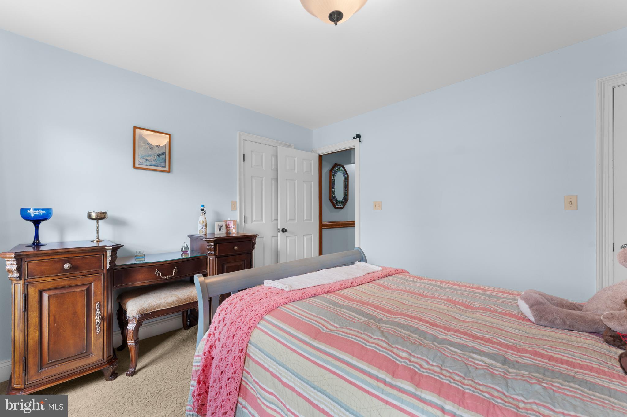 7330 SNOW HILL DRIVE