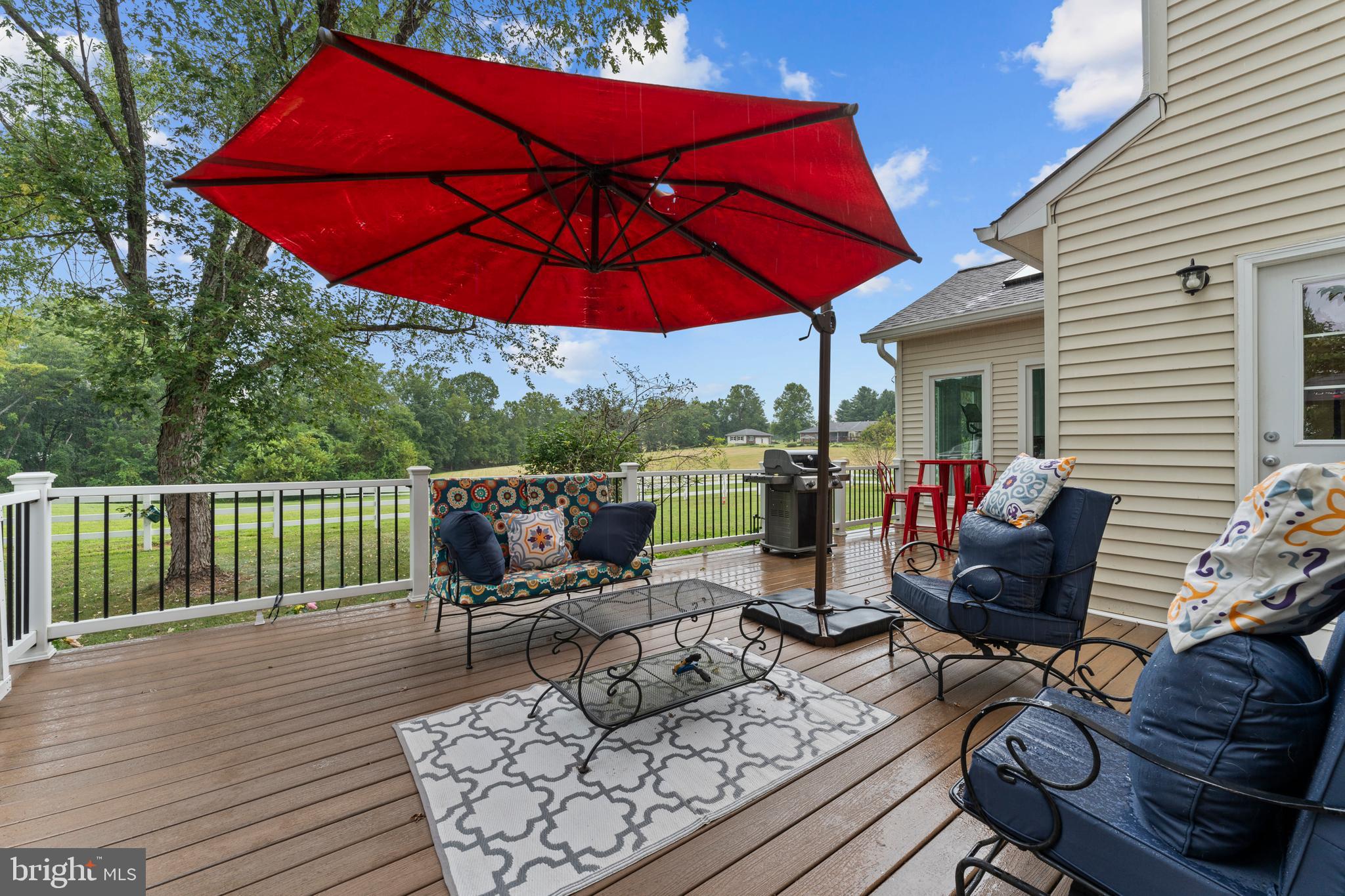 7330 SNOW HILL DRIVE