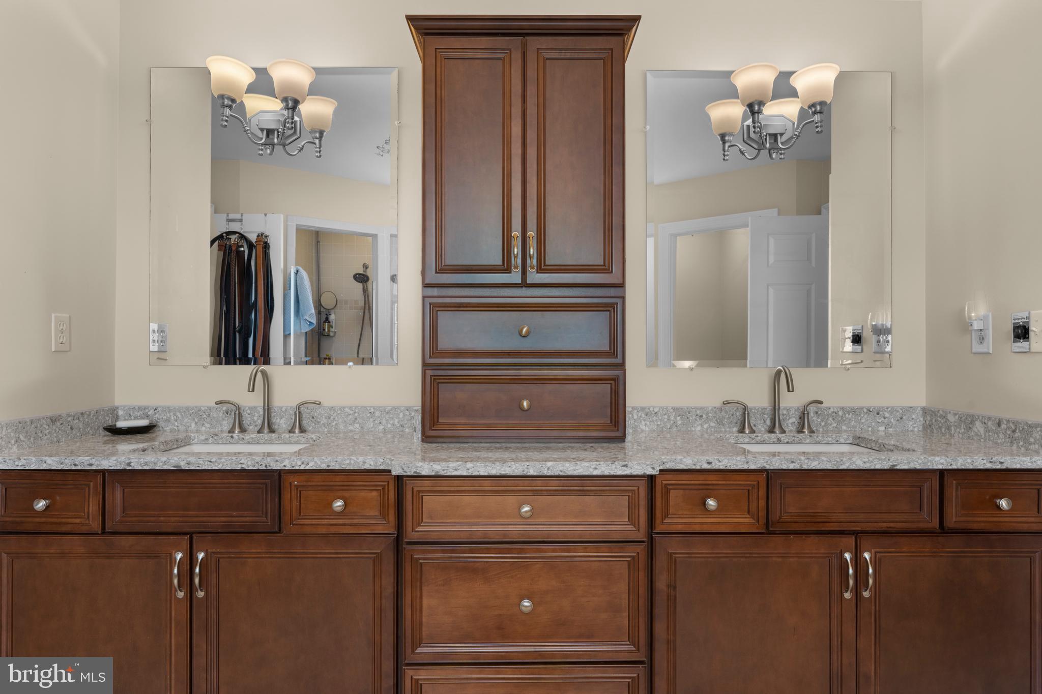 7330 SNOW HILL DRIVE