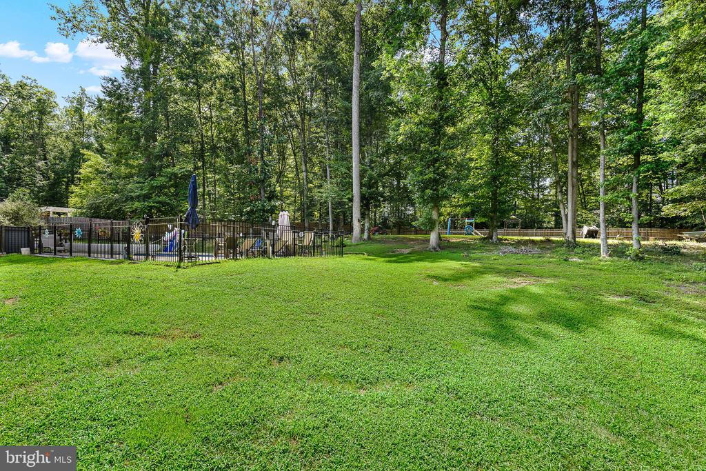 10108 Brookrun Ct