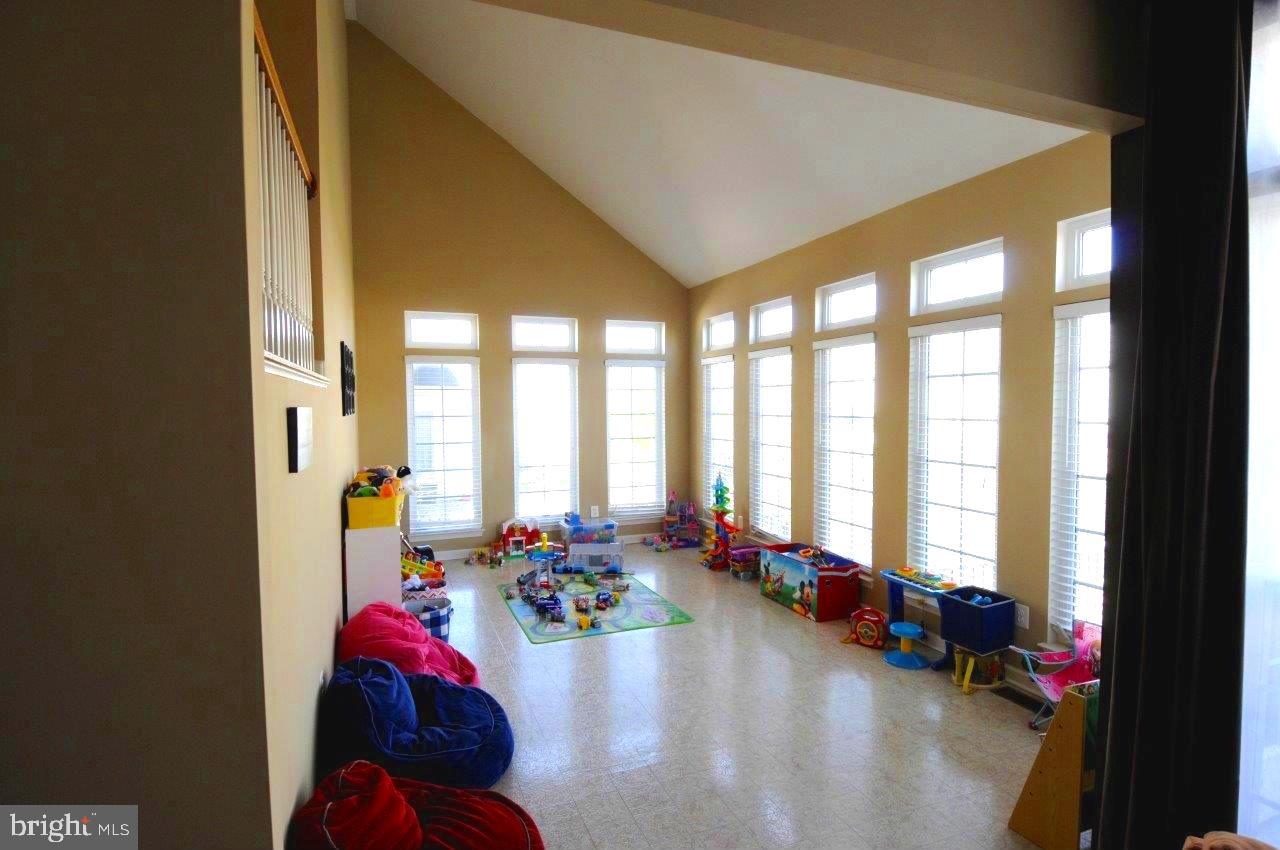 5307 JOSHUA TREE CIR