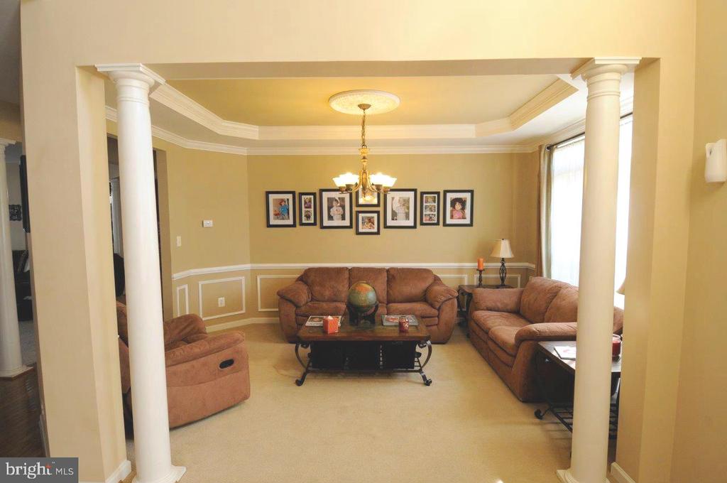 5307 JOSHUA TREE CIR