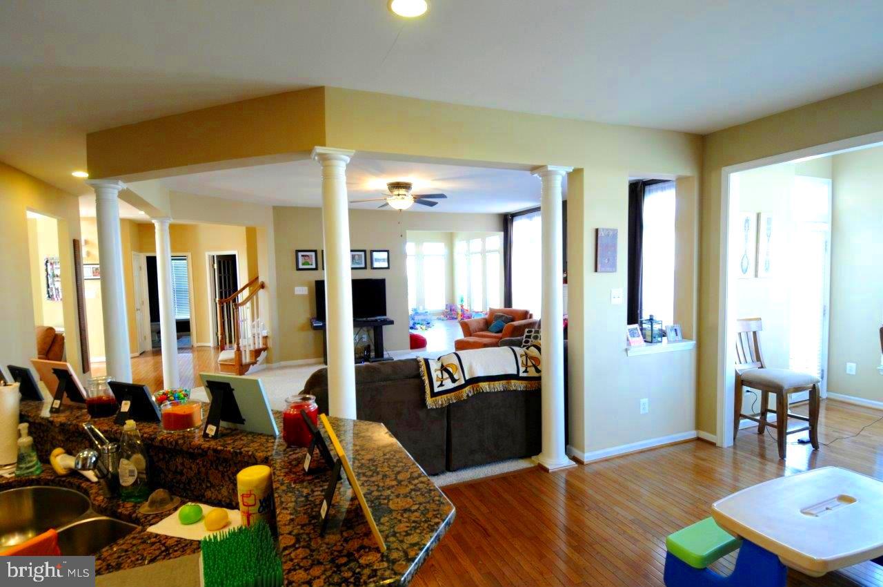 5307 JOSHUA TREE CIR