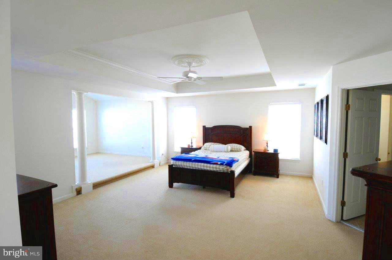 5307 JOSHUA TREE CIR