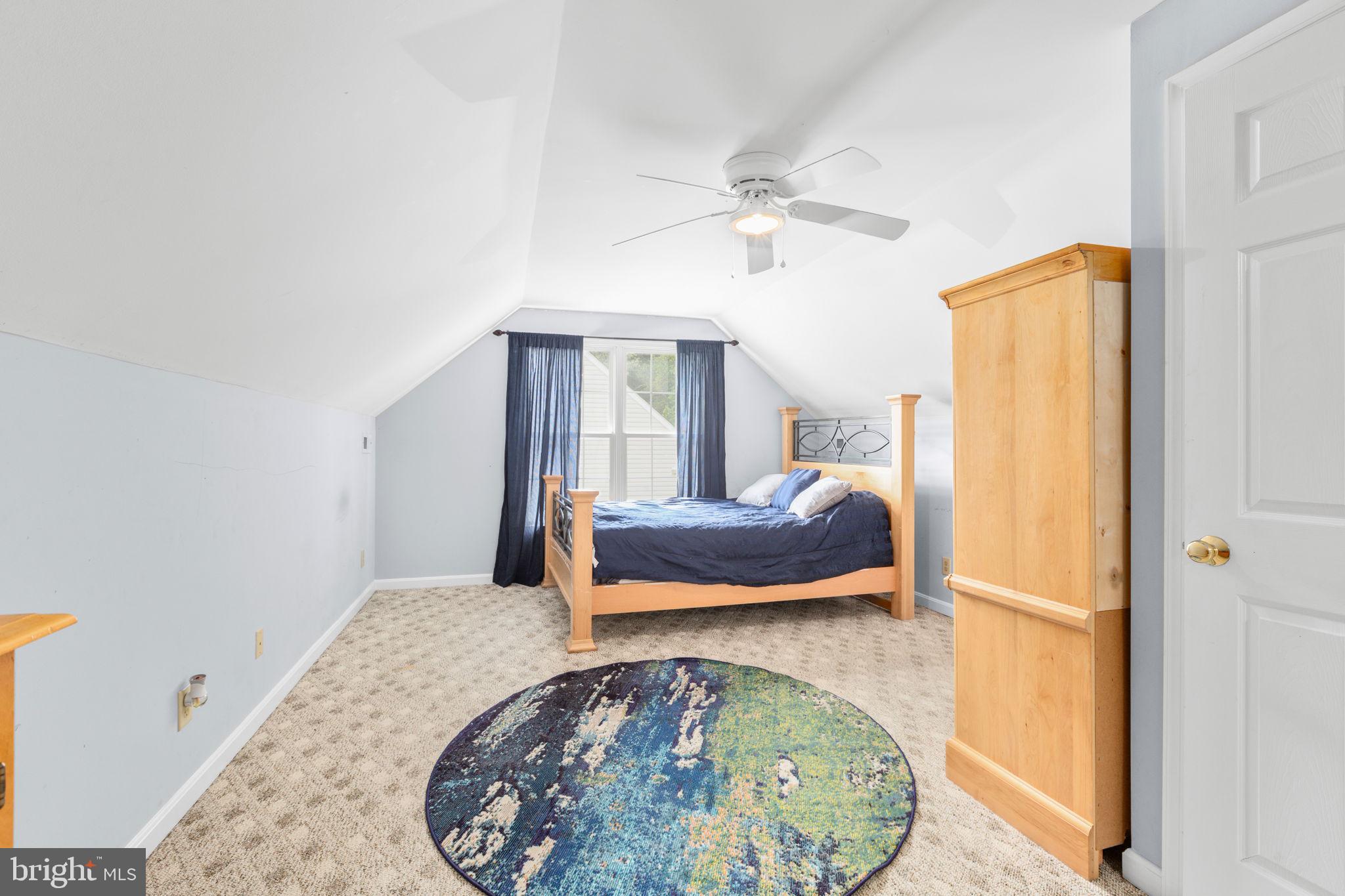 10314 Colechester St