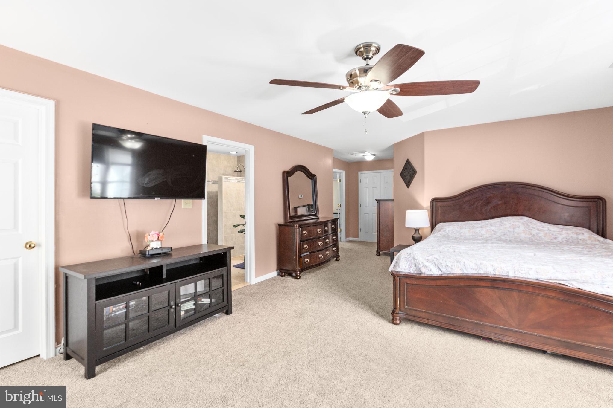 10314 Colechester St