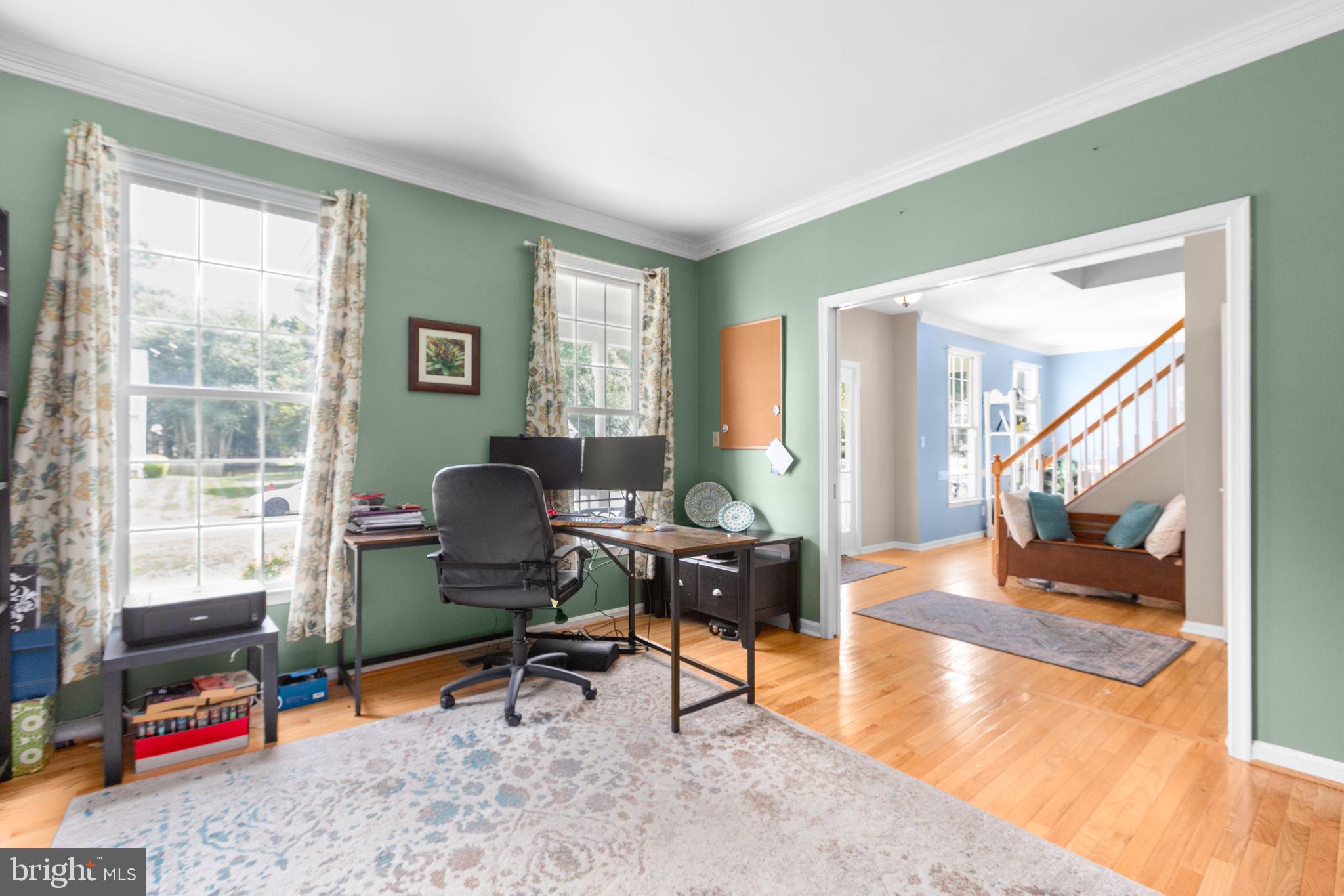 10314 Colechester St