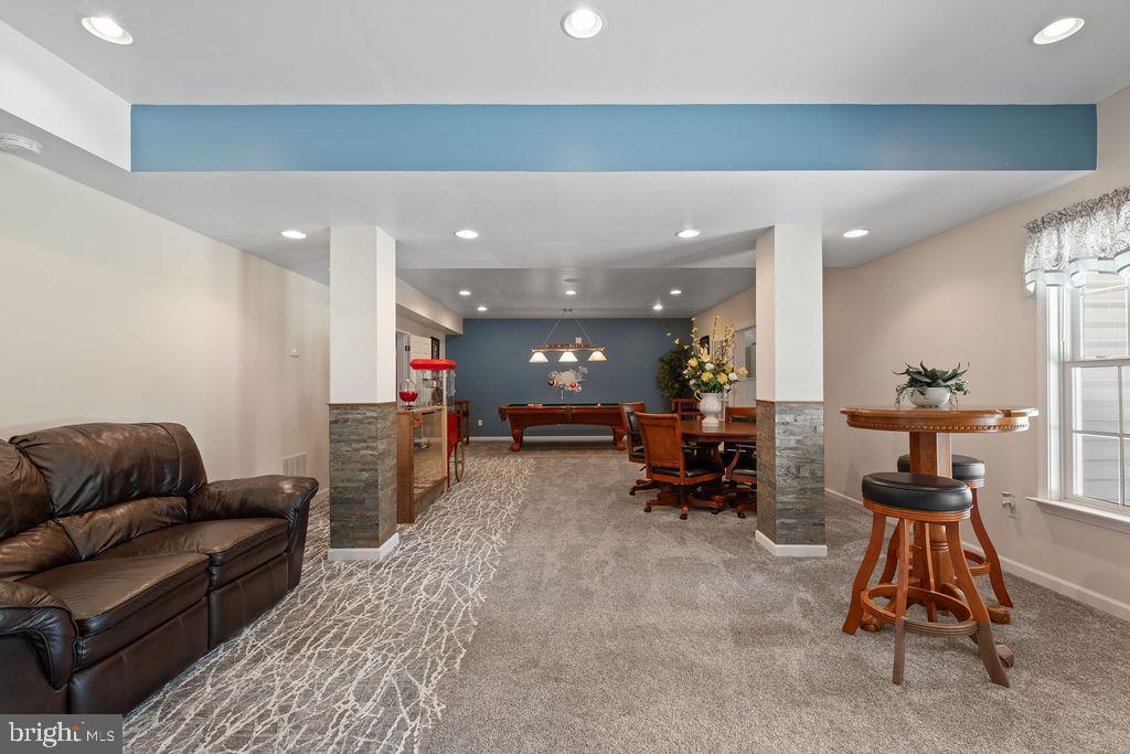 7609 Baileys Rd