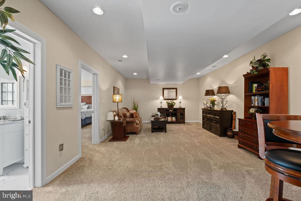 7609 Baileys Rd