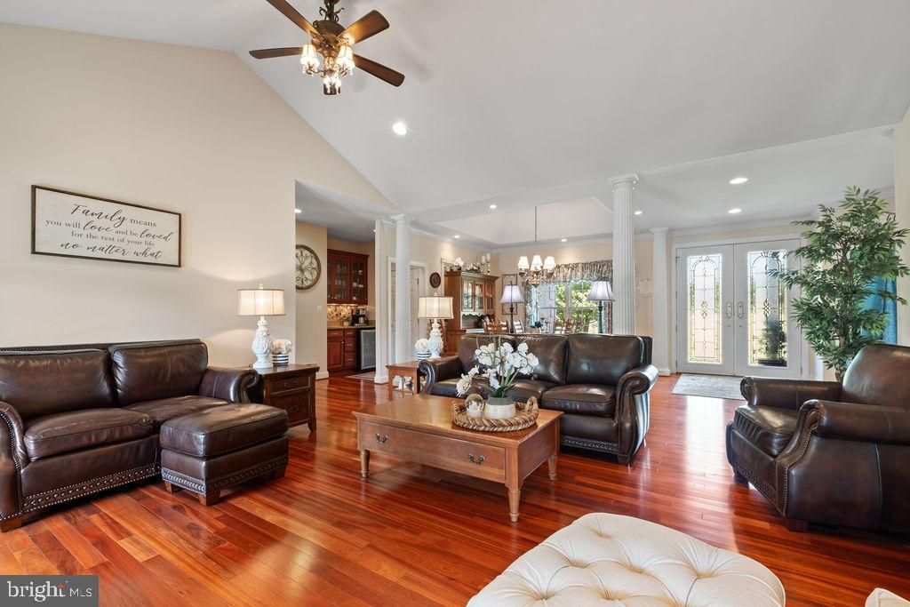 7609 Baileys Rd