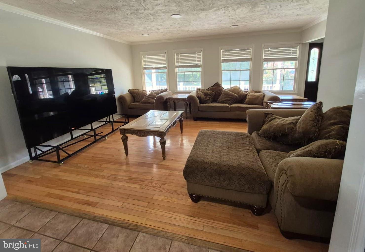 11815 SWITCHBACK LANE