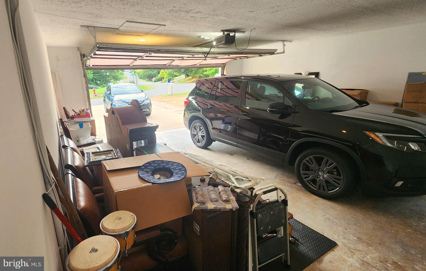11815 SWITCHBACK LANE
