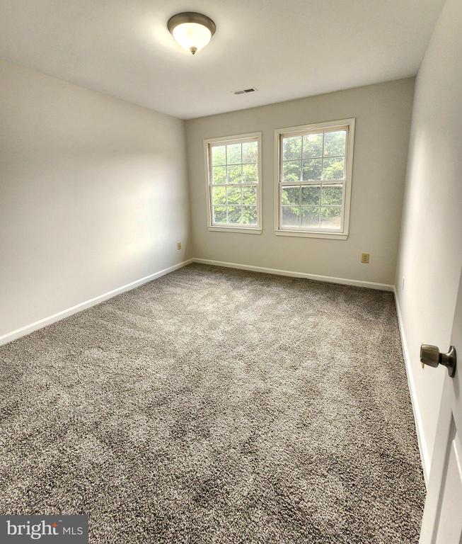 11815 SWITCHBACK LANE