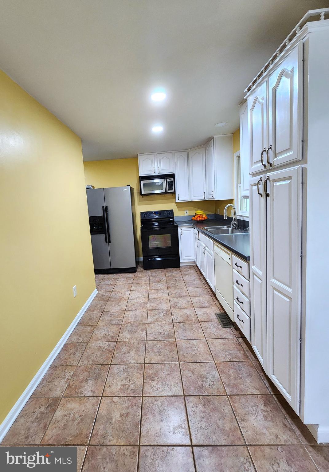 11815 SWITCHBACK LANE