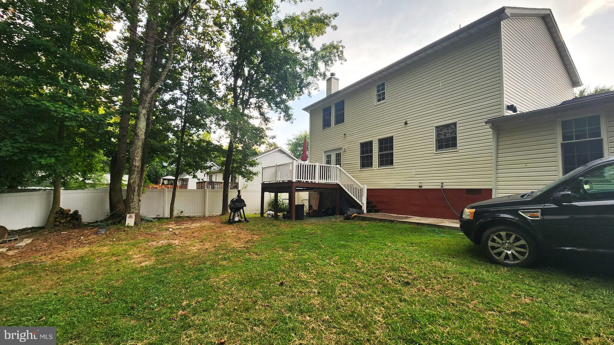 11815 SWITCHBACK LANE