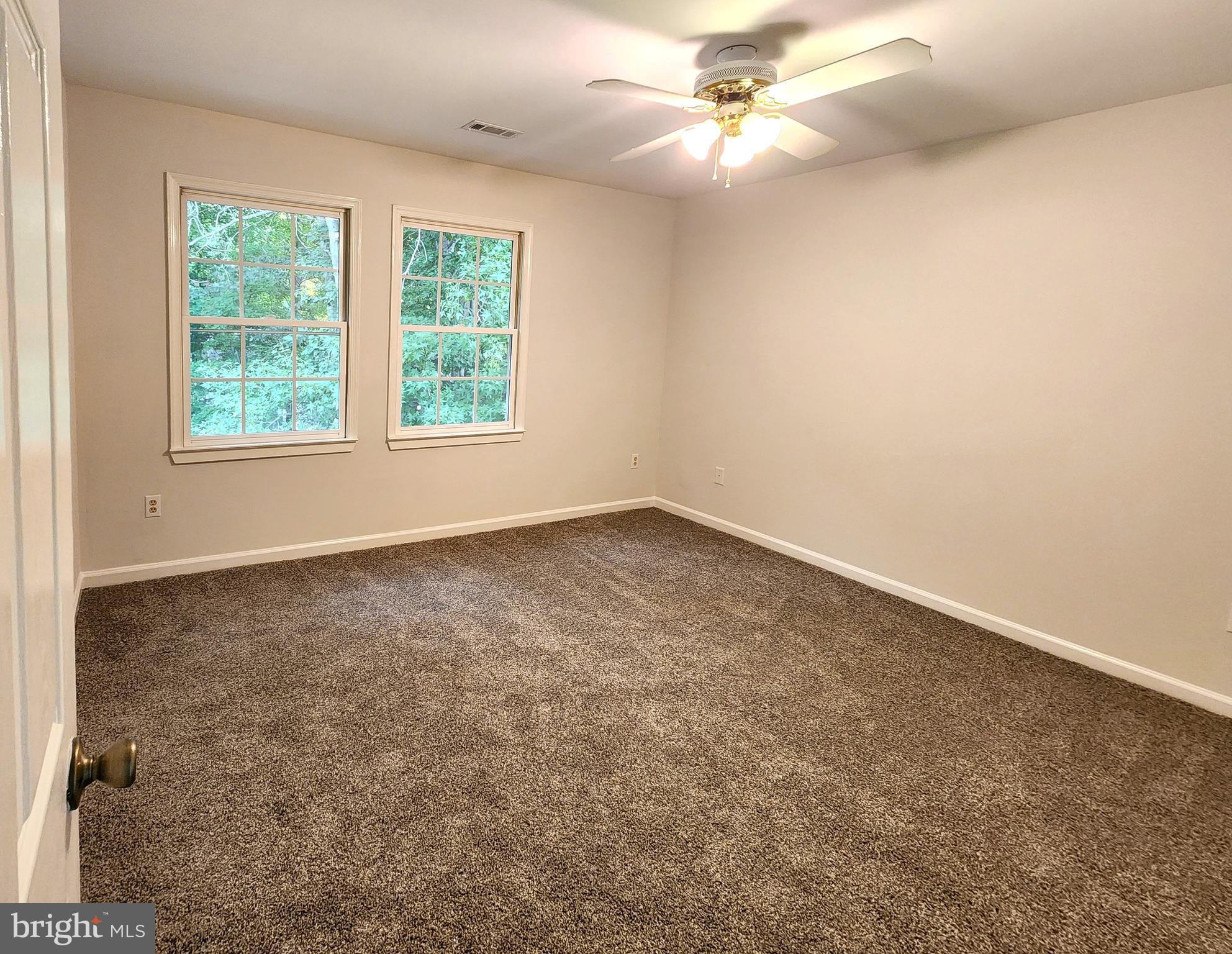 11815 SWITCHBACK LANE