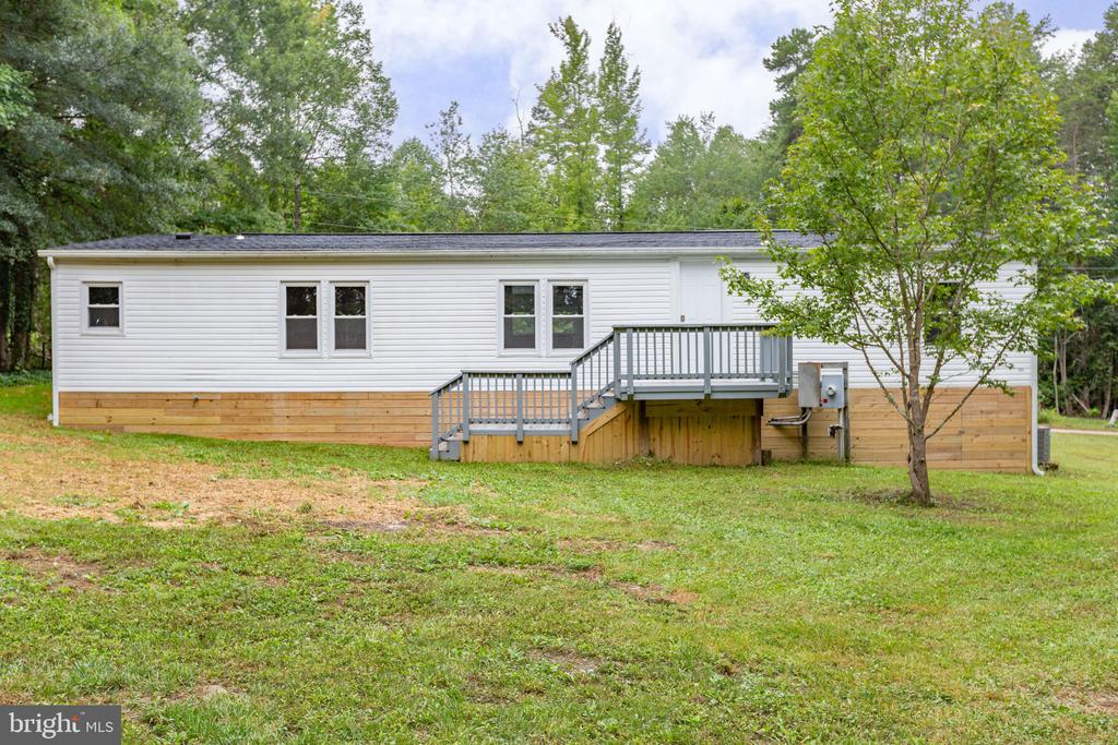 10337 BEAVER LANE